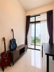 Sims Urban Oasis (D14), Condominium #555573971